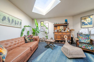 Garden room angle 2- click for photo gallery